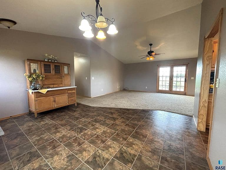 35380 Us Highway 14 photo 5