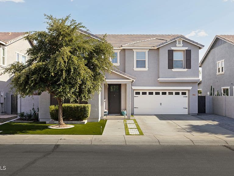 3105 E ROLAND Street photo 2