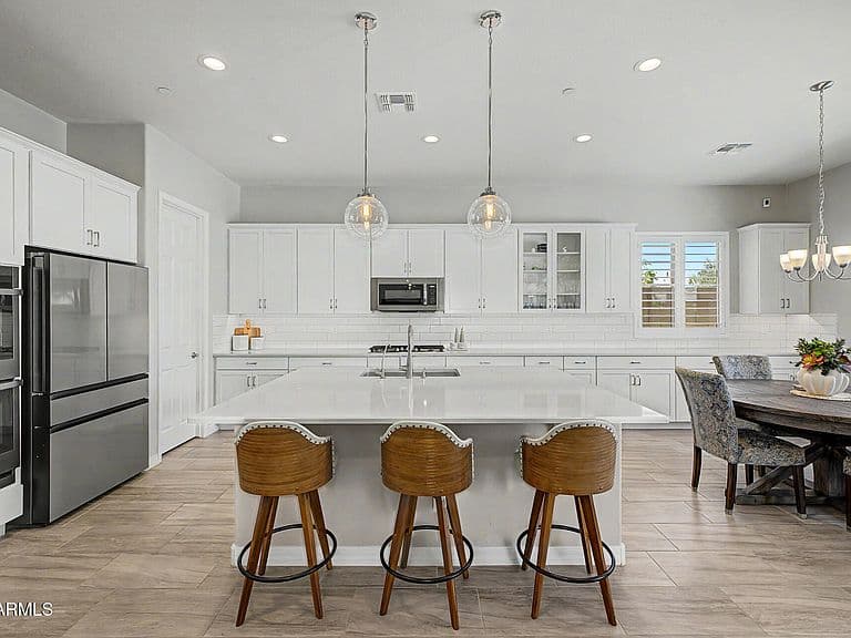11590 W ANDREW Lane photo 3