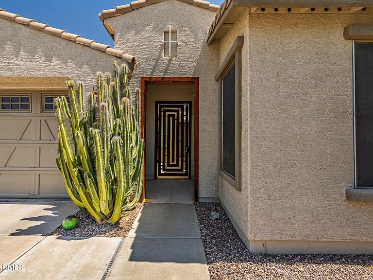 40748 W BRAVO Drive photo 2