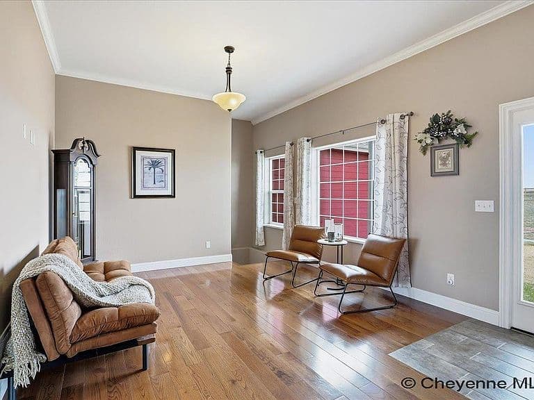 1564 Barberry Rdg photo 5