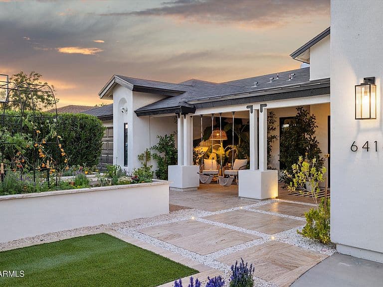 6414 E BEVERLY Lane photo 4