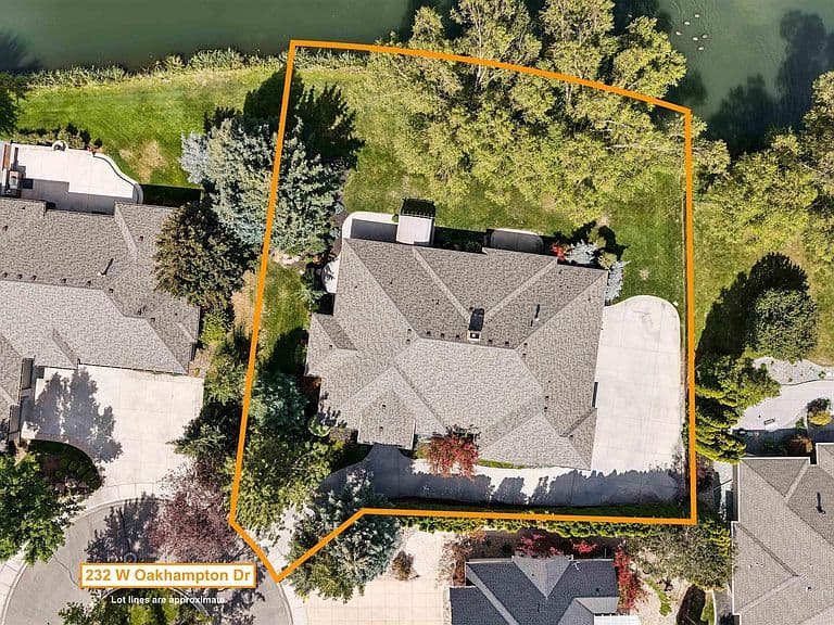 232 W Oakhampton Dr photo 4