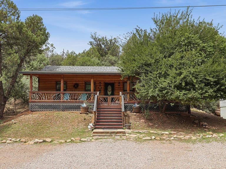 1178 W Paint Pony Dr photo 2