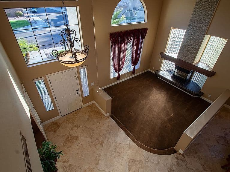 1330 E Lynx Way photo 3