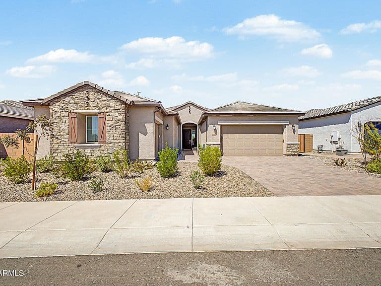 25832 N 77TH Drive photo 4