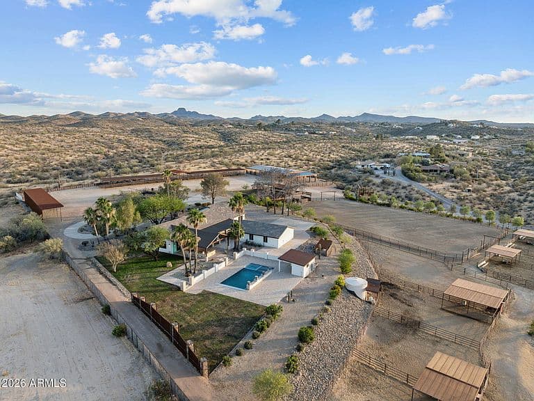 1025 Los Altos Drive photo 1