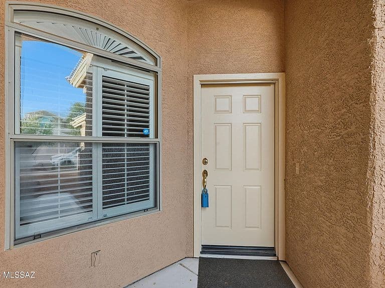 63550 E Harmony Dr photo 3