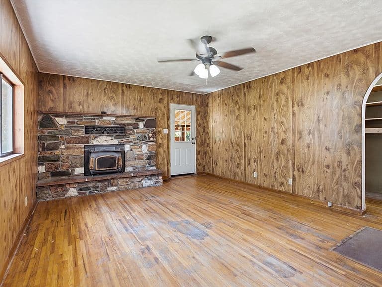 76 W Cottonwood Dr photo 3