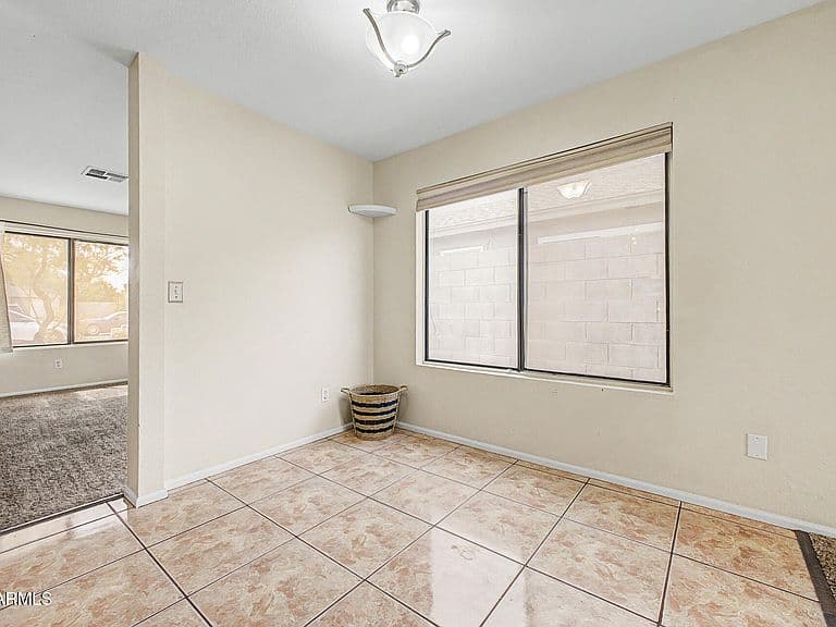 3226 W WILLIAMS Drive photo 4