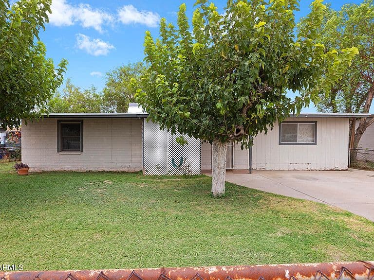 1620 W ROESER Road photo 1