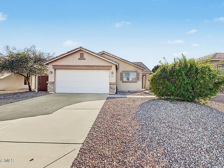 15351 W PORT ROYALE Lane photo 3