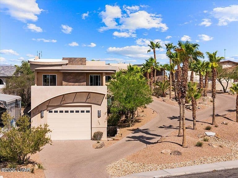 2695 Castaway Dr photo 1