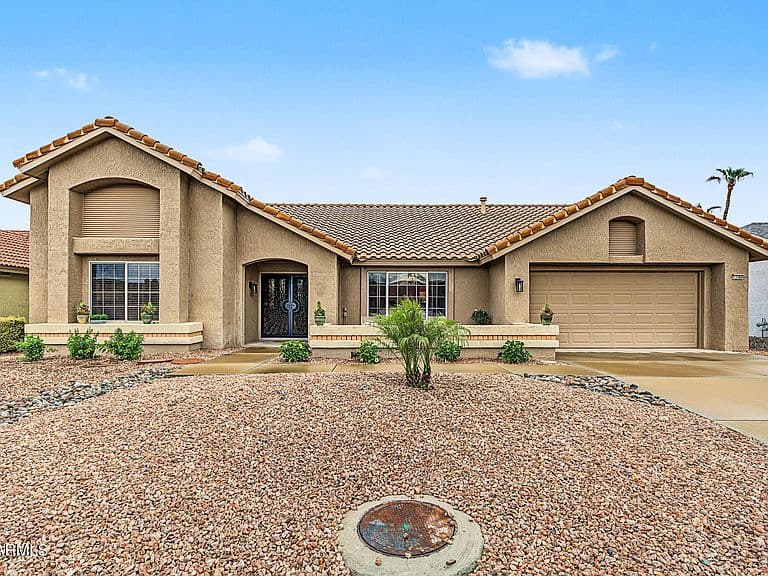 13706 W SKY HAWK Drive photo 1