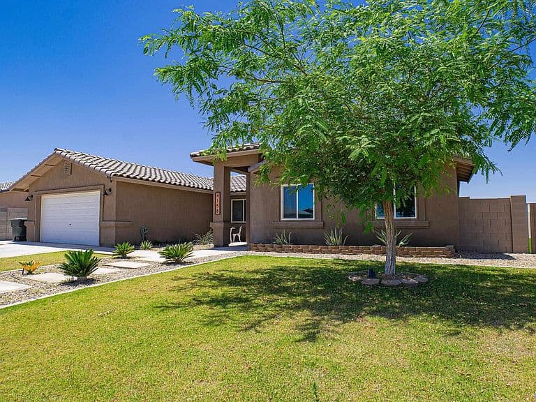 4158 S Sunflower Dr photo 2