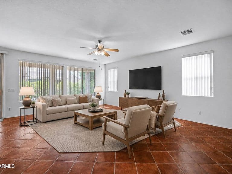 42406 W FALLING STAR Drive photo 4