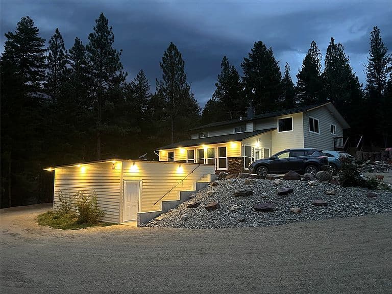 13498 Balsamroot Rd photo 4