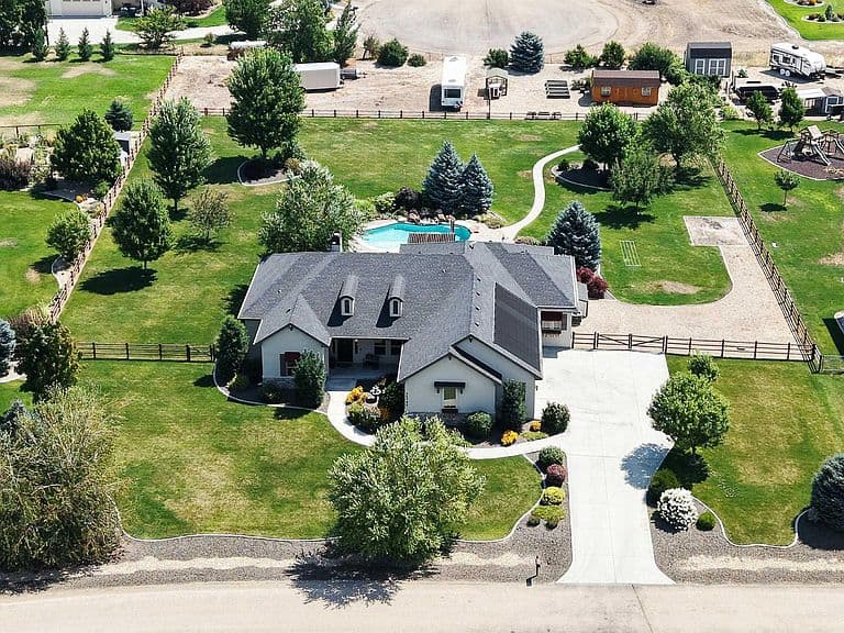 25788 Amble Way photo 1