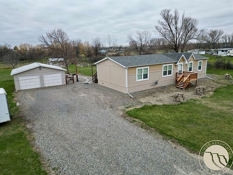 3828 Mallard Dr photo 5