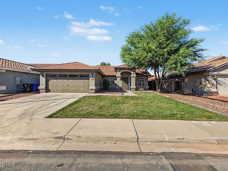 14904 W HONEYSUCKLE Lane photo 1