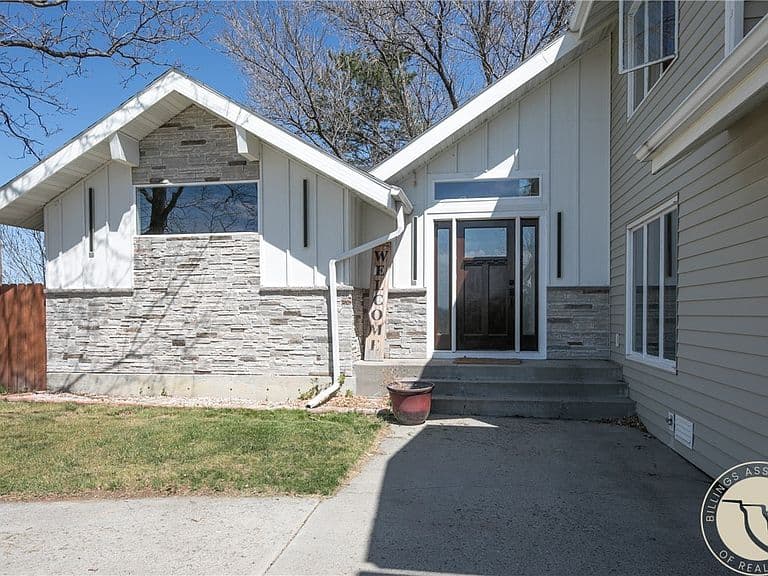5547 Sweetgrass Creek Dr photo 2