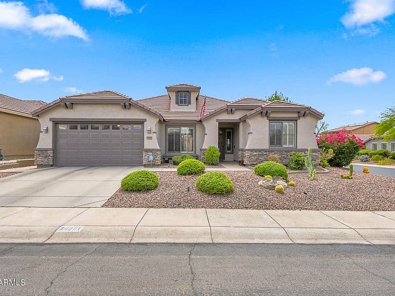 39901 N PRIDE Drive photo 2