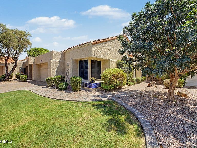 10099 E SAN SALVADOR Drive photo 3