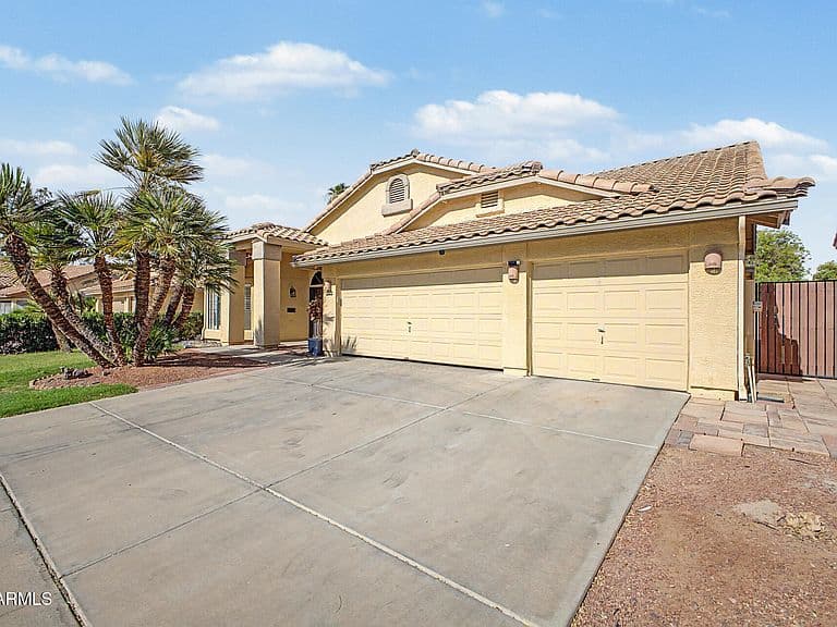 10910 W ASHBROOK Place photo 3