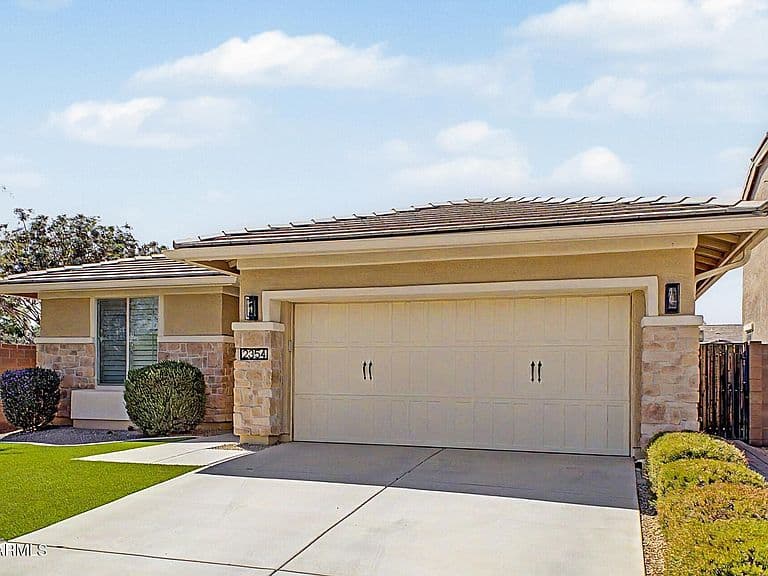 2354 S BANNING Street photo 4