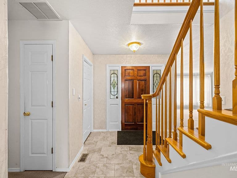 5053 N Fifeshire Pl photo 4