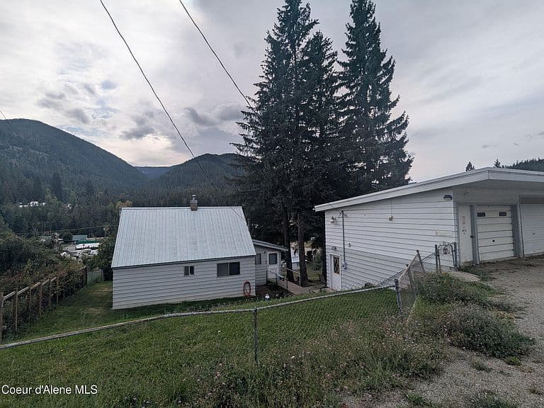 721 Hunter St photo 2