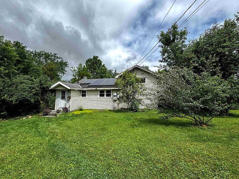 118 Foster Drive photo 2