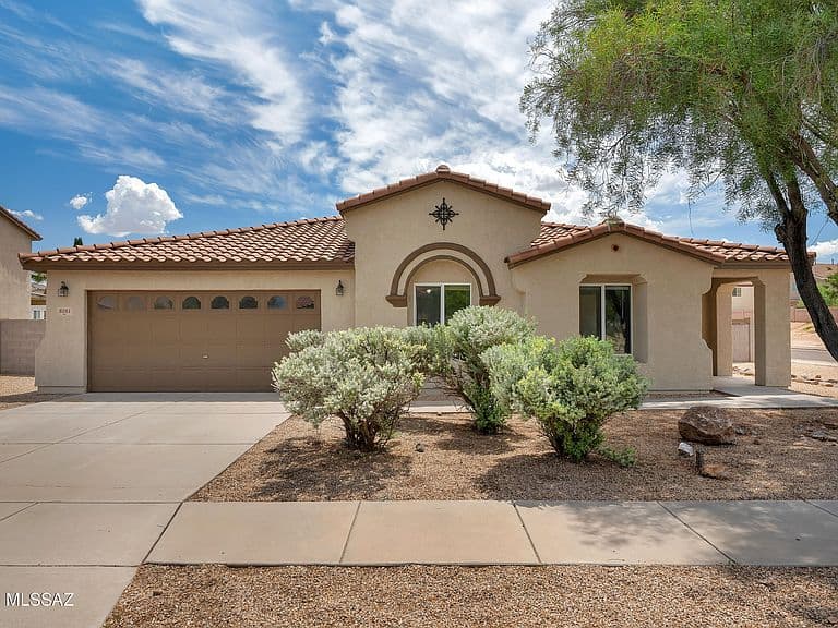 8181 W Solitary Eagle Ct photo 2