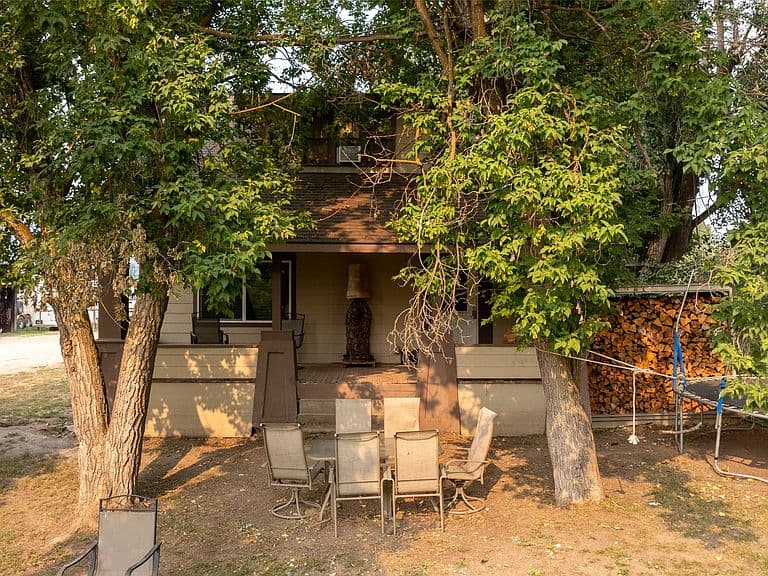 14655 Hamel Rd photo 4