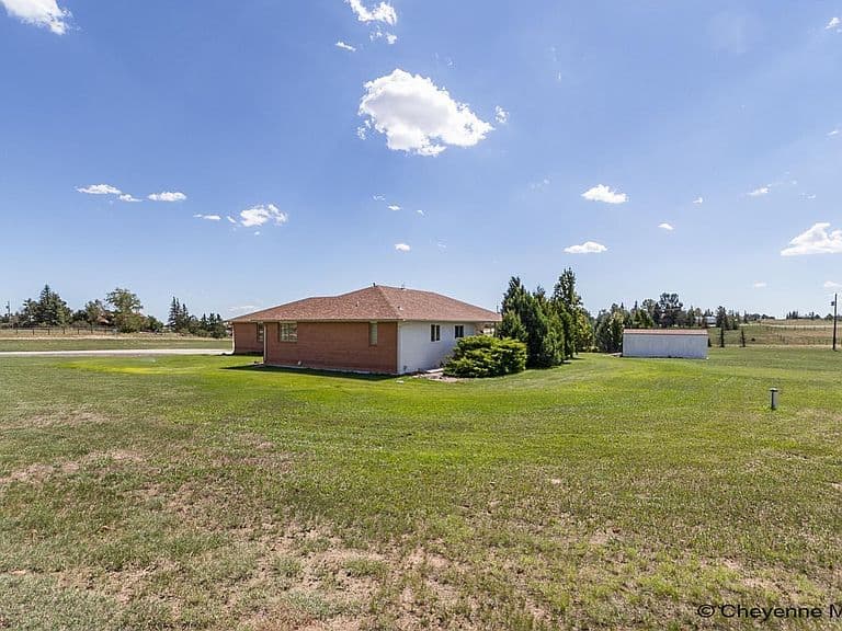 9514 Powderhouse Rd photo 4