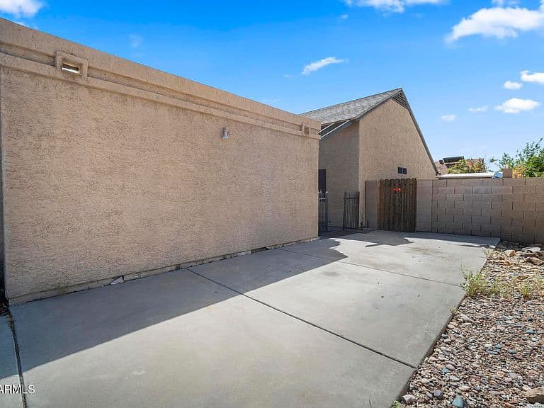 1225 E KRISTAL Way photo 5