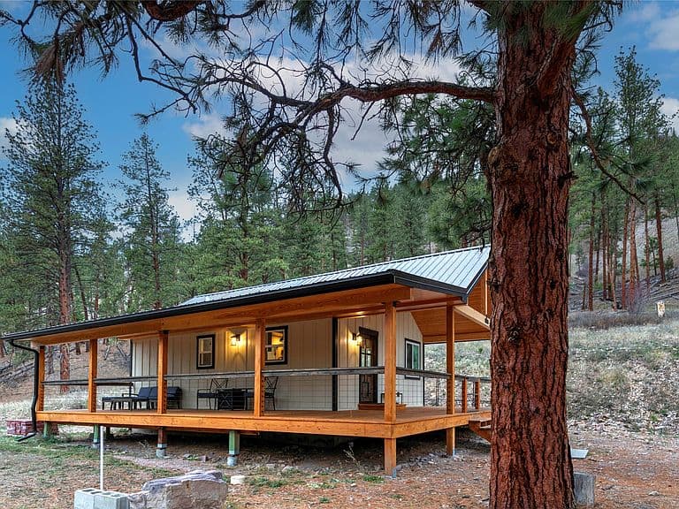 30260 Beavertail Rd photo 2