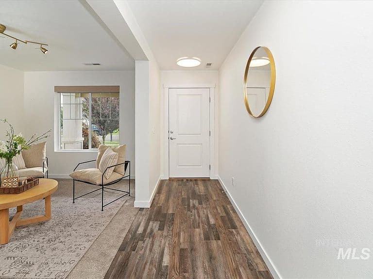16923 N Lowerfield Loop photo 5
