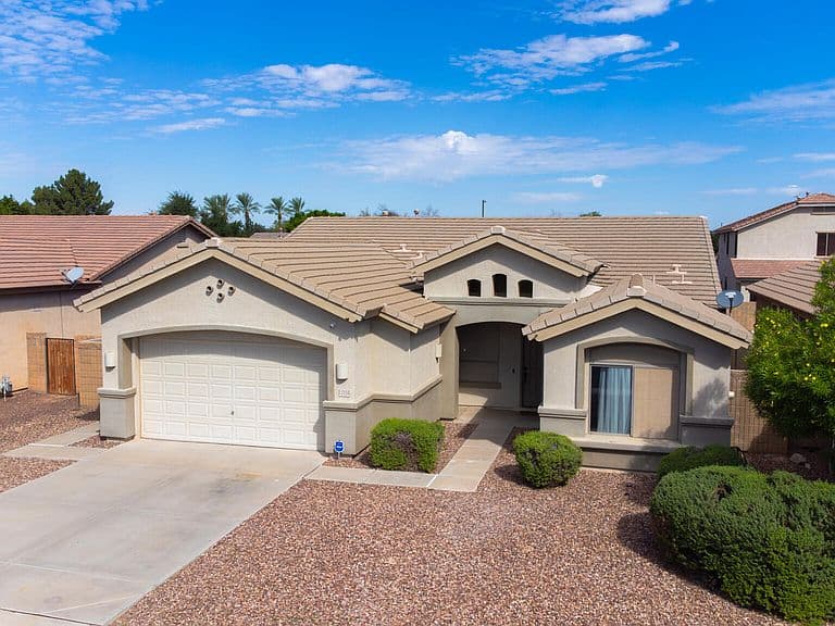 12528 W HIGHLAND Avenue photo 5