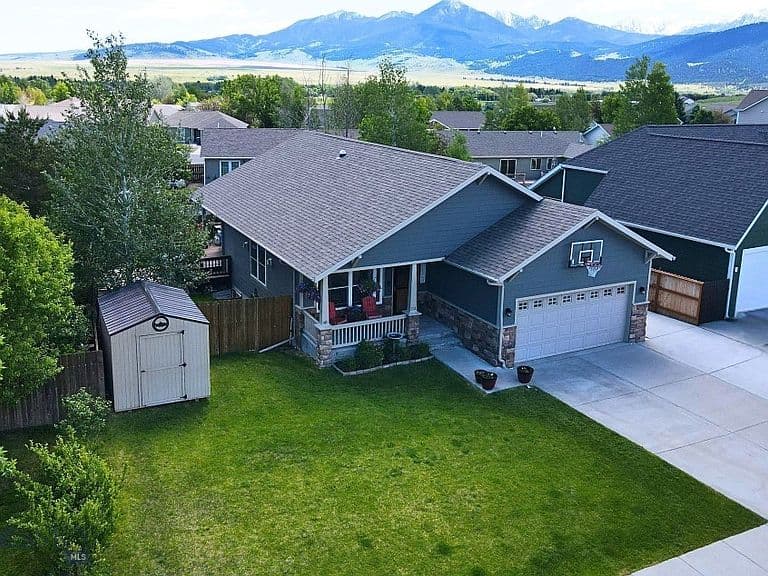 712 Quasar Ln photo 1