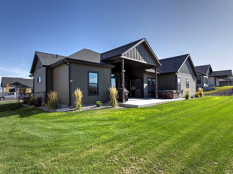 4369 Harrison Scott Dr photo 5