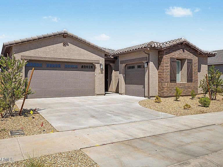 15024 W DESERT HOLLOW Drive photo 2