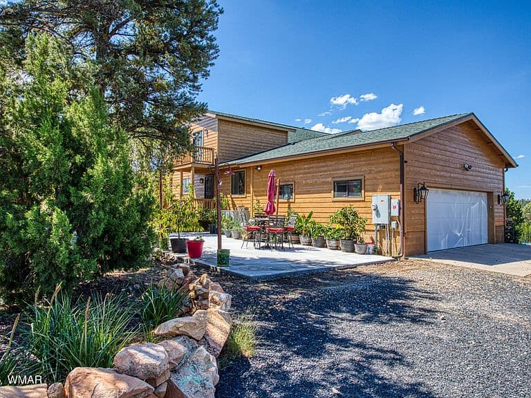 3336 Bear Heights Rd photo 2