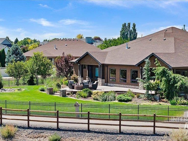 465 Canyon Rim Rd photo 3