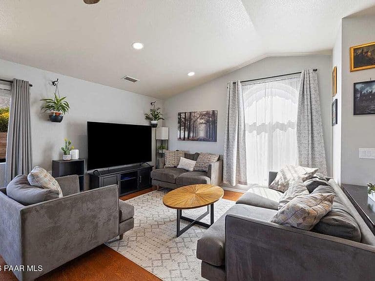 4284 N Cholla Dr photo 4