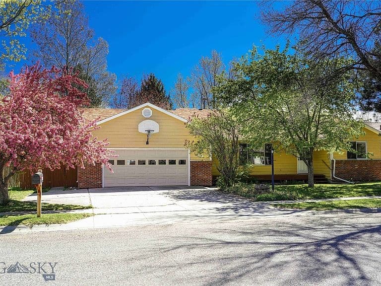 414 Meagher Ave photo 1