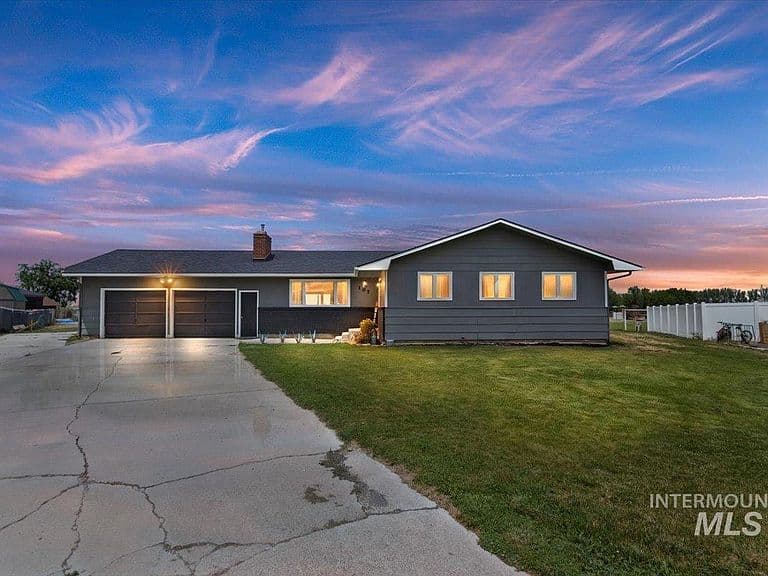 107 Rainbow Cir photo 1