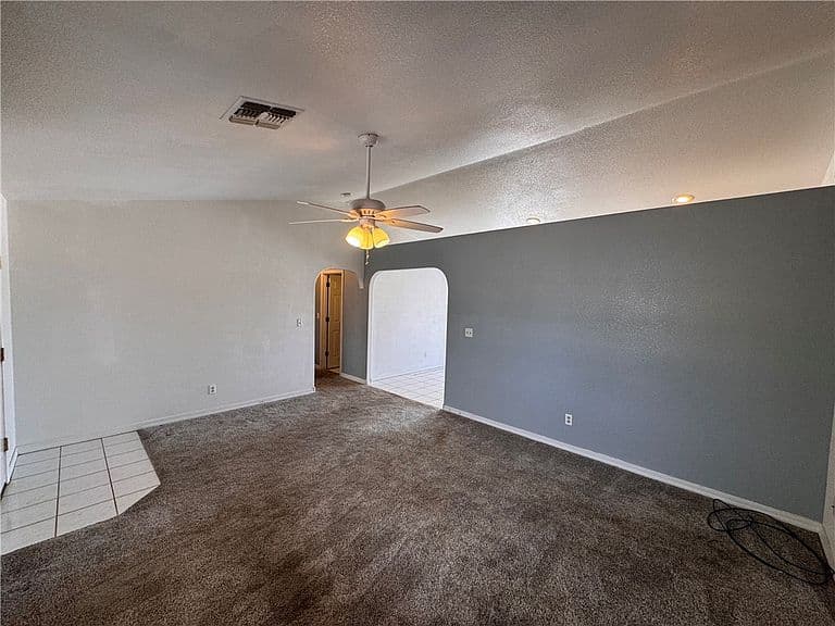 3225 N Central Street photo 5