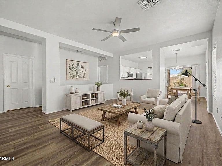 1368 S WAGON WHEEL Court photo 4