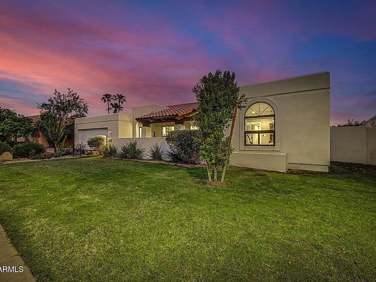 3169 E BERRIDGE Lane photo 3